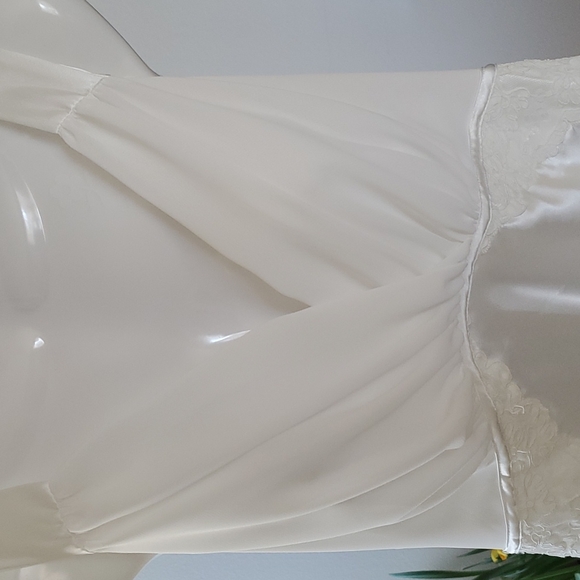 Jones New York night gown.Large. - Picture 4 of 8